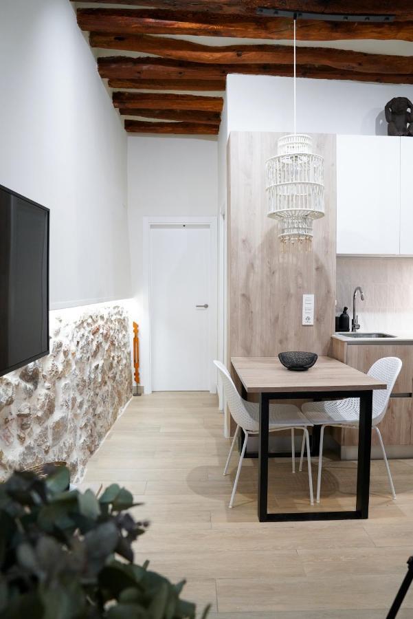 Apartaments La Rambla - La Pelu - 2 Persones كورنووديلا المظهر الخارجي الصورة