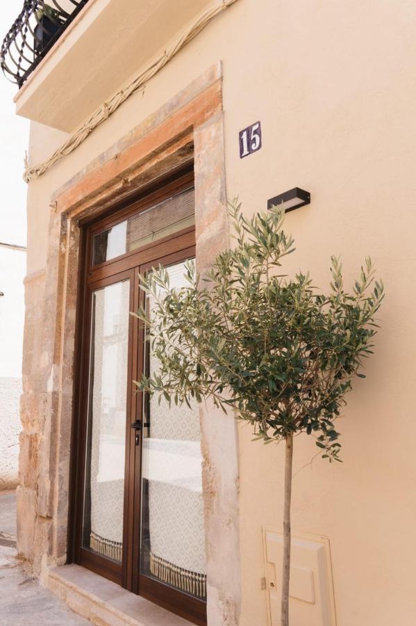 Apartaments La Rambla - La Pelu - 2 Persones كورنووديلا المظهر الخارجي الصورة